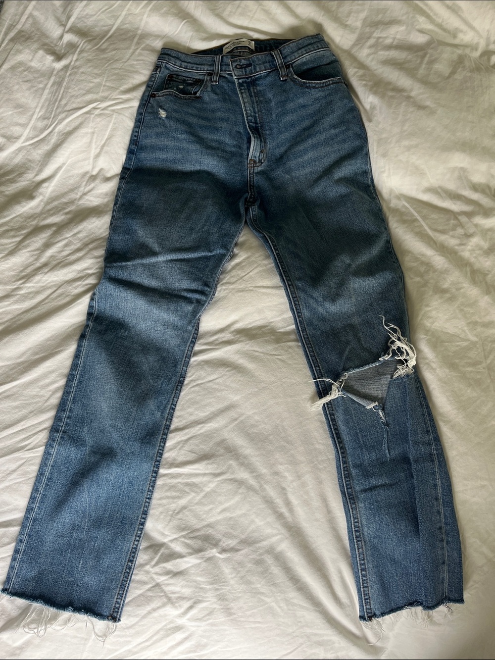 Abercrombie 90s Slim Straight Ultra High Rise Jeans